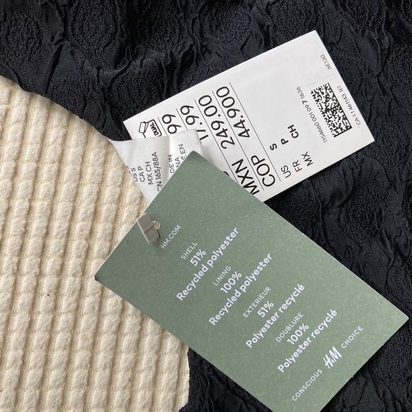 BNWT H&M bodysuit lining around the bust - Picture 5 of 7